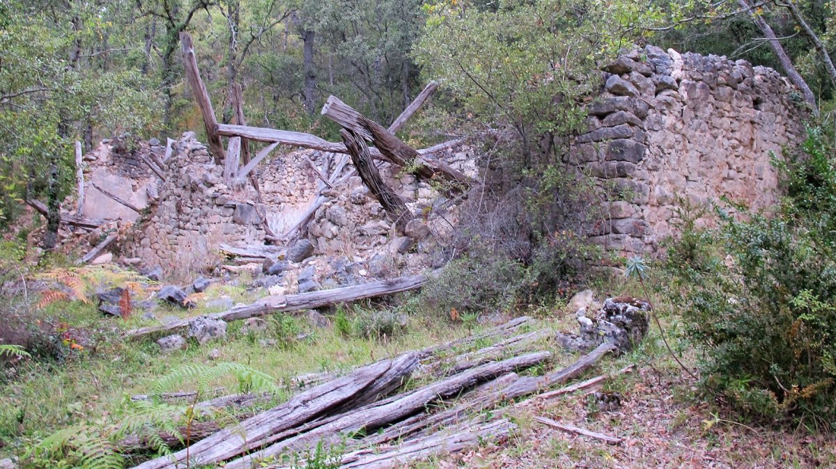 San Migel ermitaren hondakinak, Etxabarri-Allin