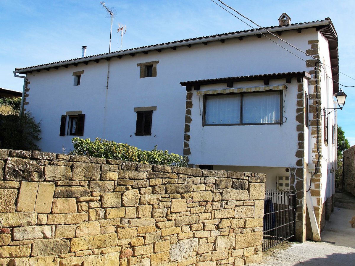 Etxea, Benegorri-Leotz