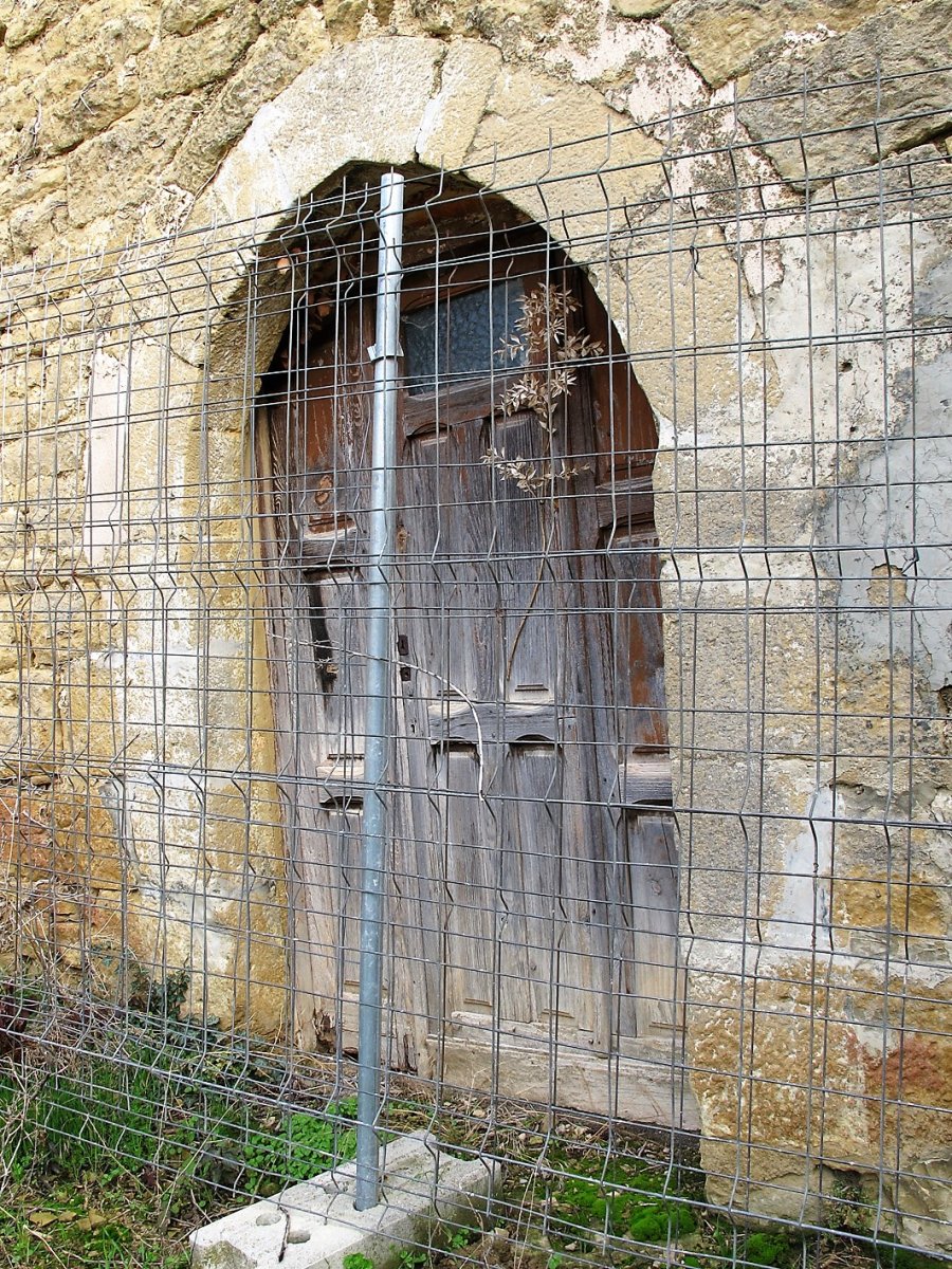 San Klemente eliza, Uzkita-Leotz