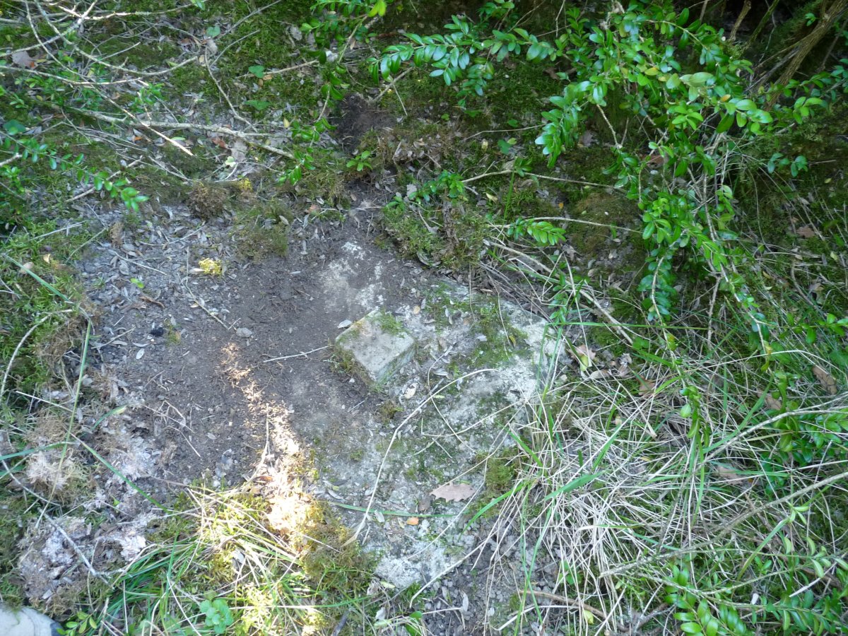 Tako geodesikoa El Castilloko ezpeletan ezkutaturik