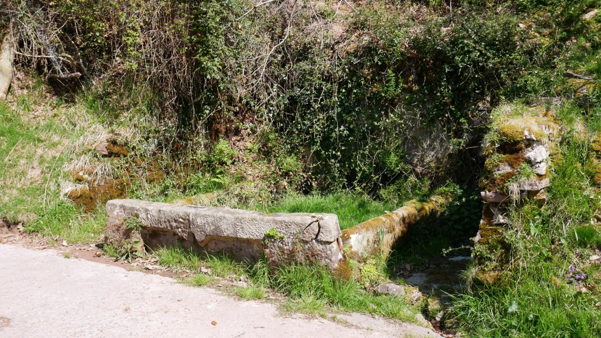 Aristiburuko iturria