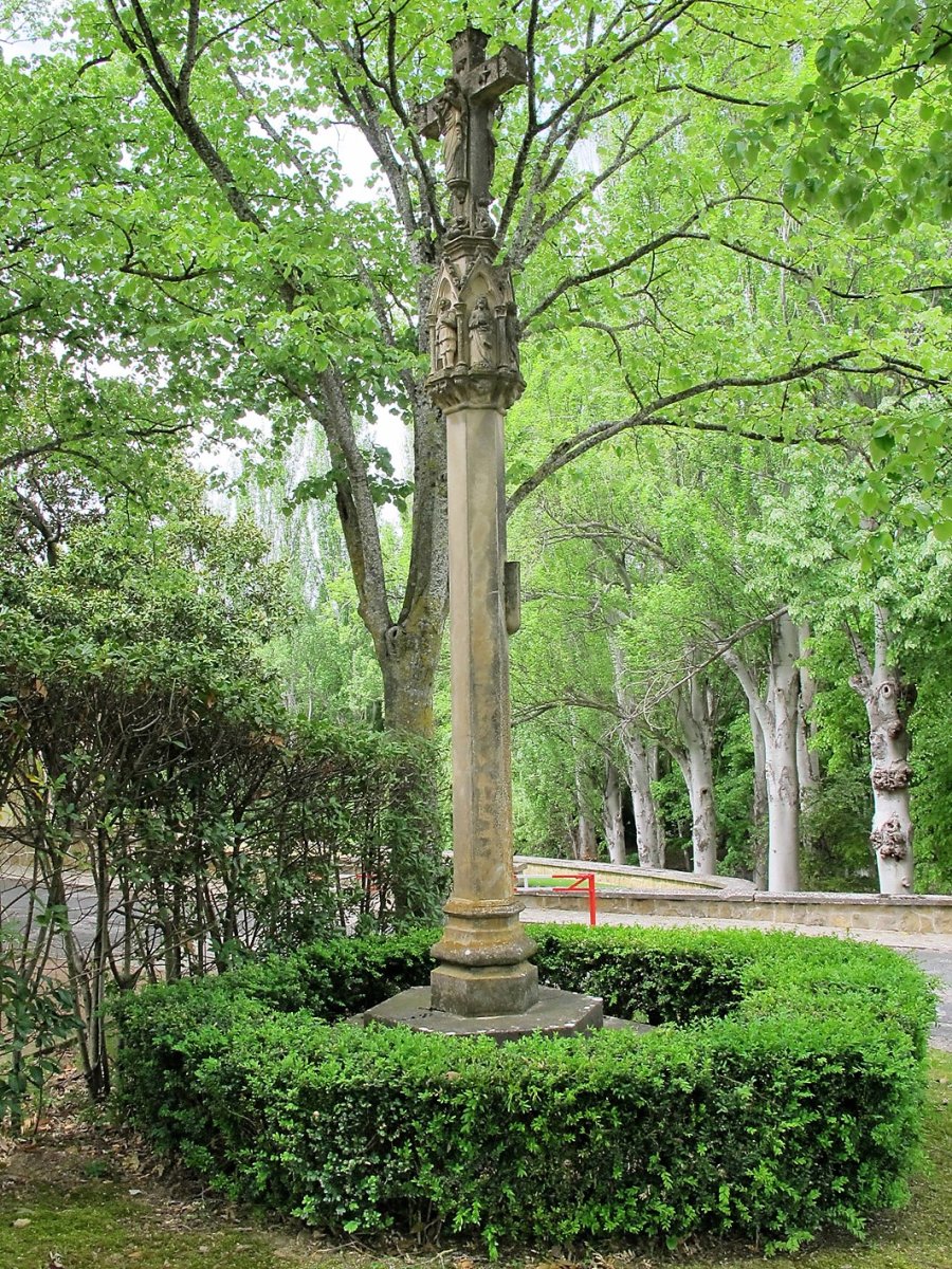 Kruzeroa, Sarria-Gares