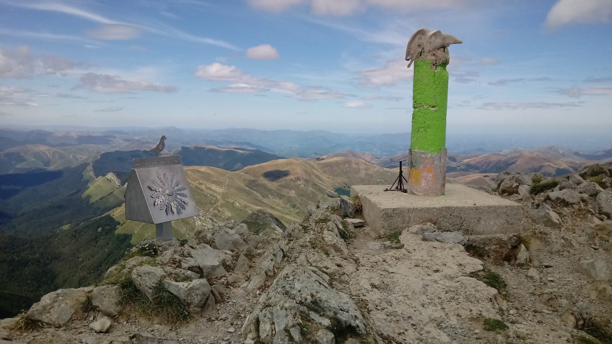 Orhi (2017m) postontzia eta erpin geodesikoa