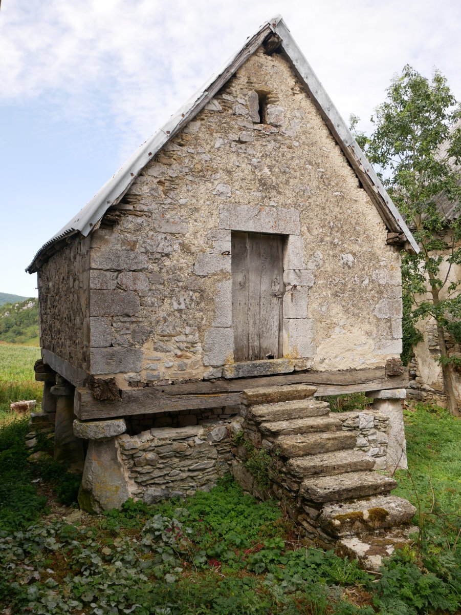 Jauki etxeko garaia, Hiriberri