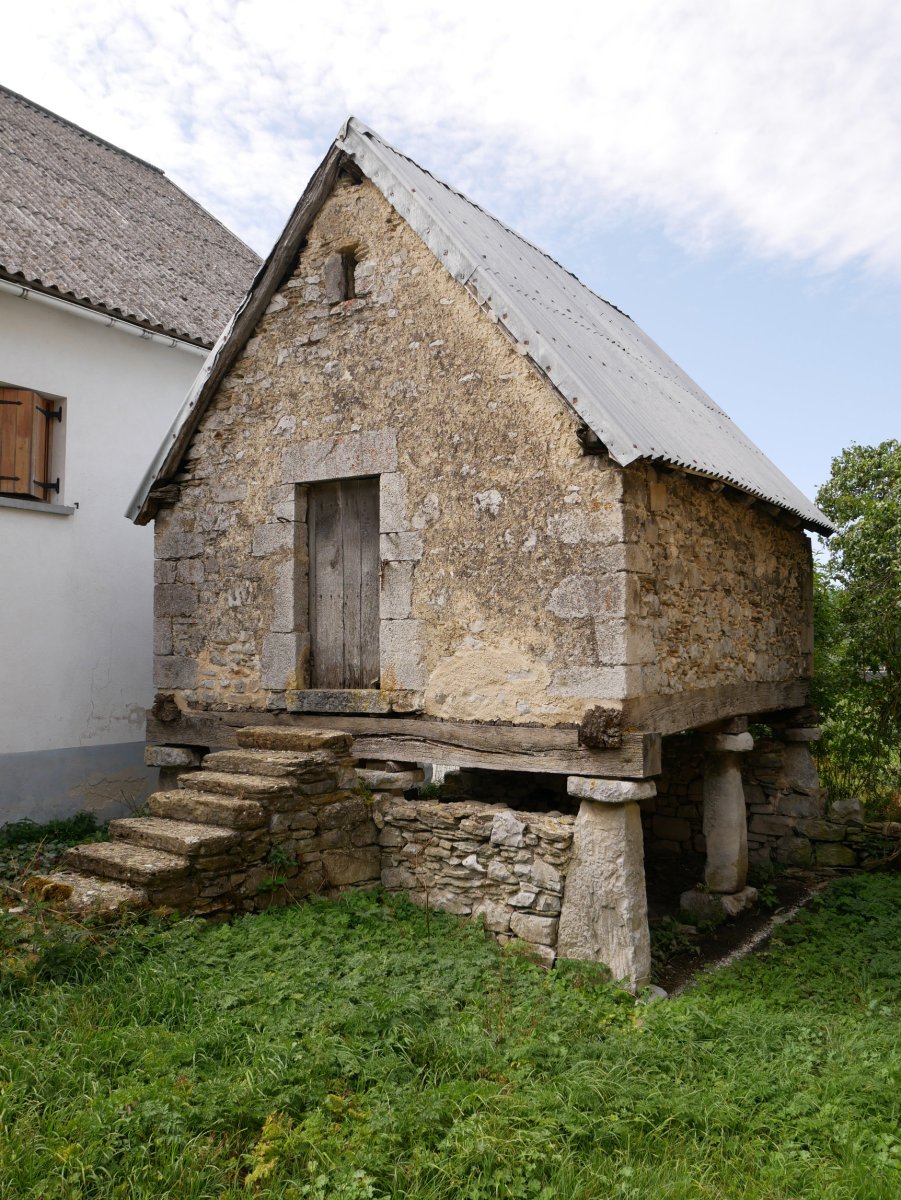 Jauki etxeko garaia, Hiriberri