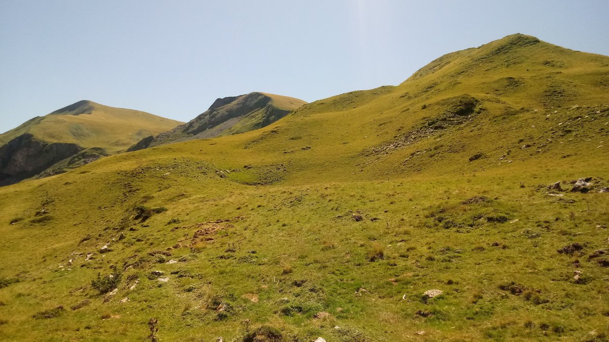 Otsogorrigaña (1923m) urrunean