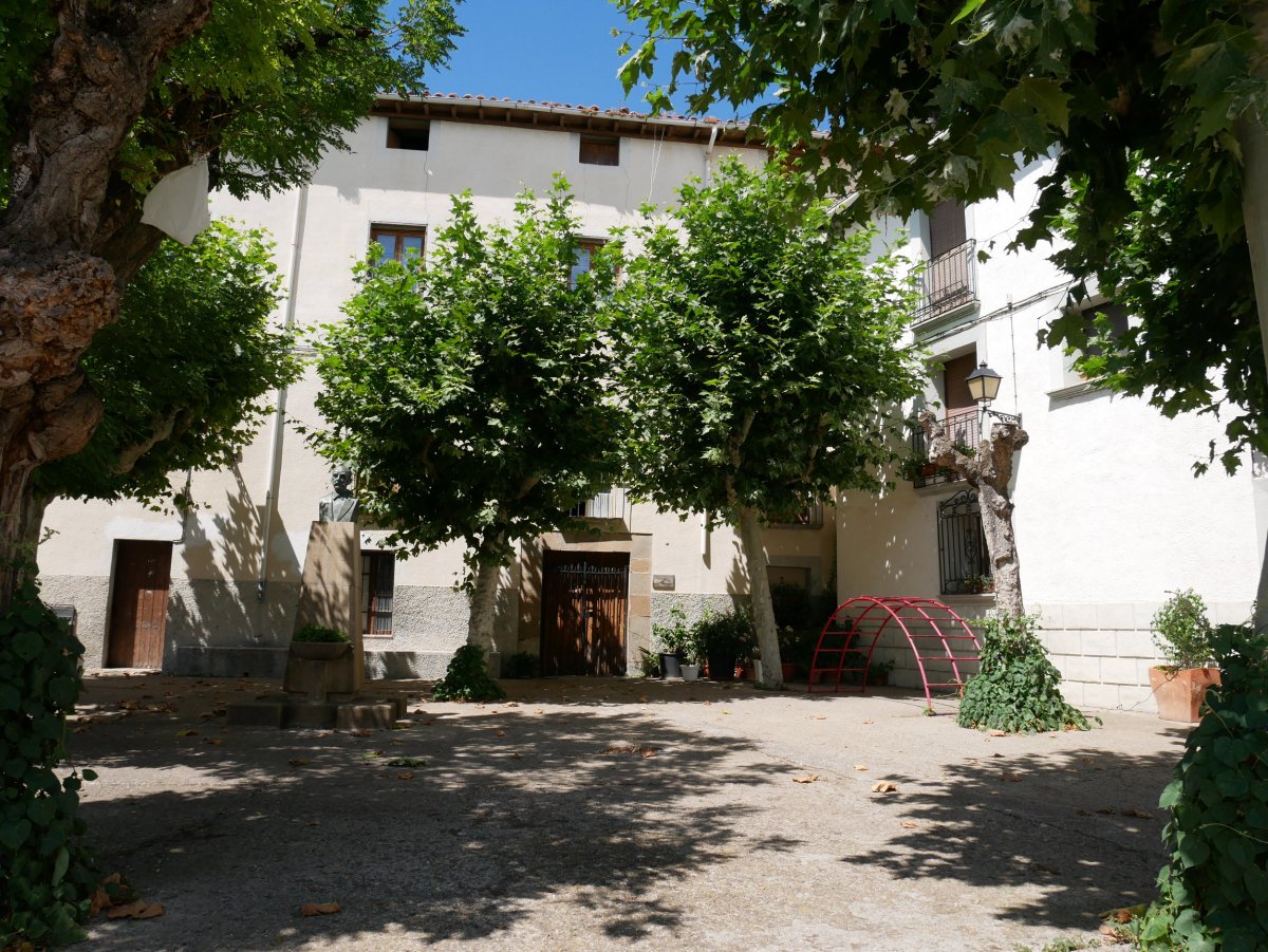 La Erica plaza, Irunberri