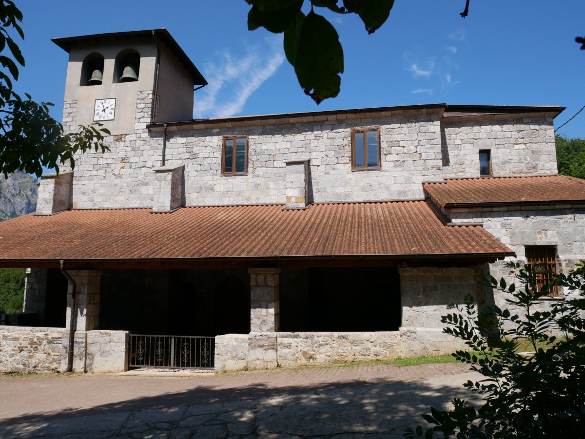 Santiago eliza, Intza