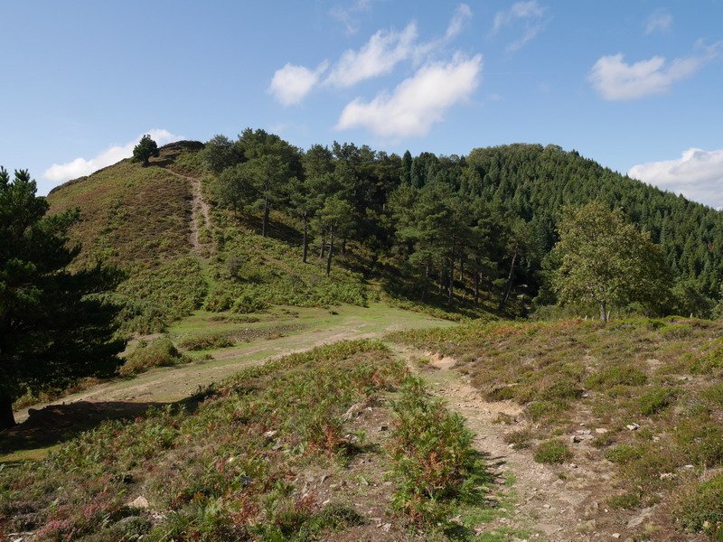 Espaldaseca ekialdetik ikusita