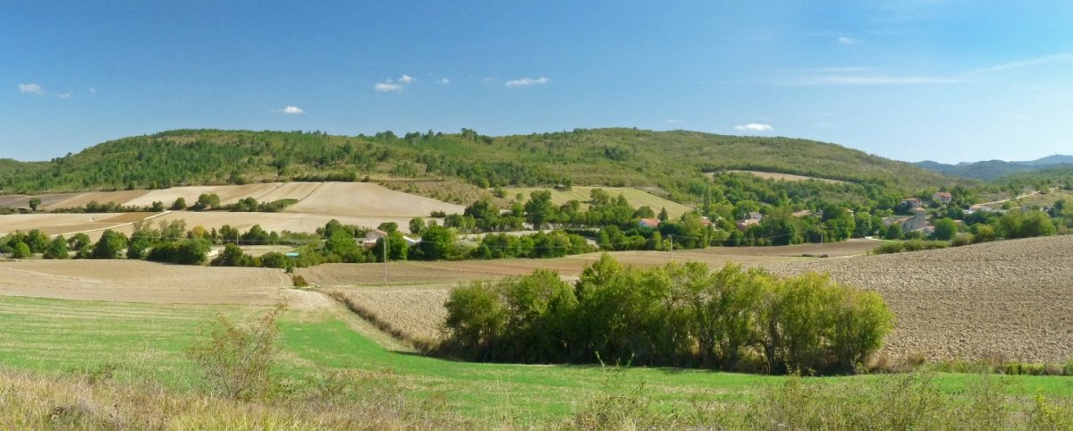 Egaña mendia, Monasterioguruen gainean