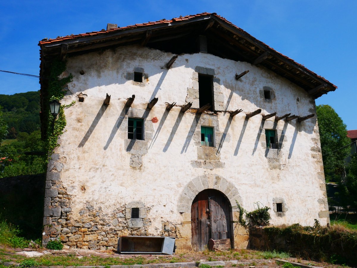 Txarbonea etxea, Beruete