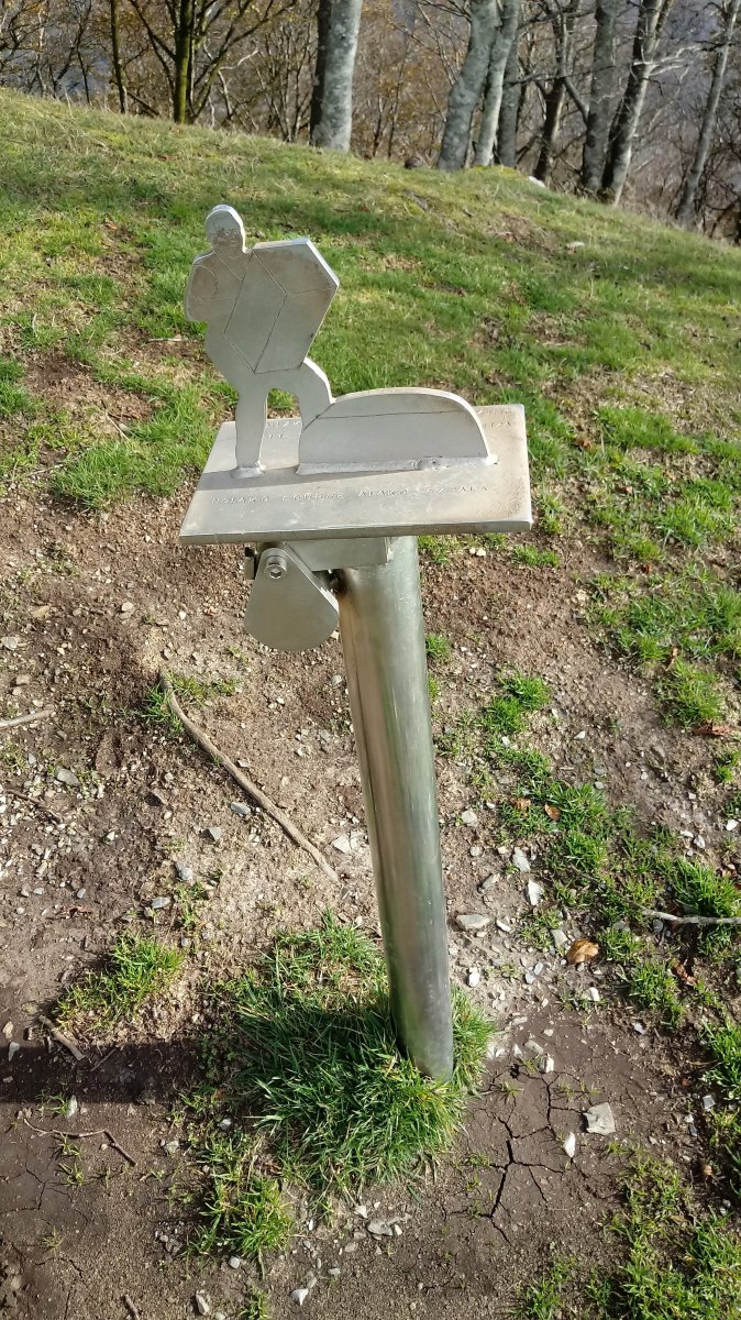 Eguzkizko Muinoa (1083m) postontzia