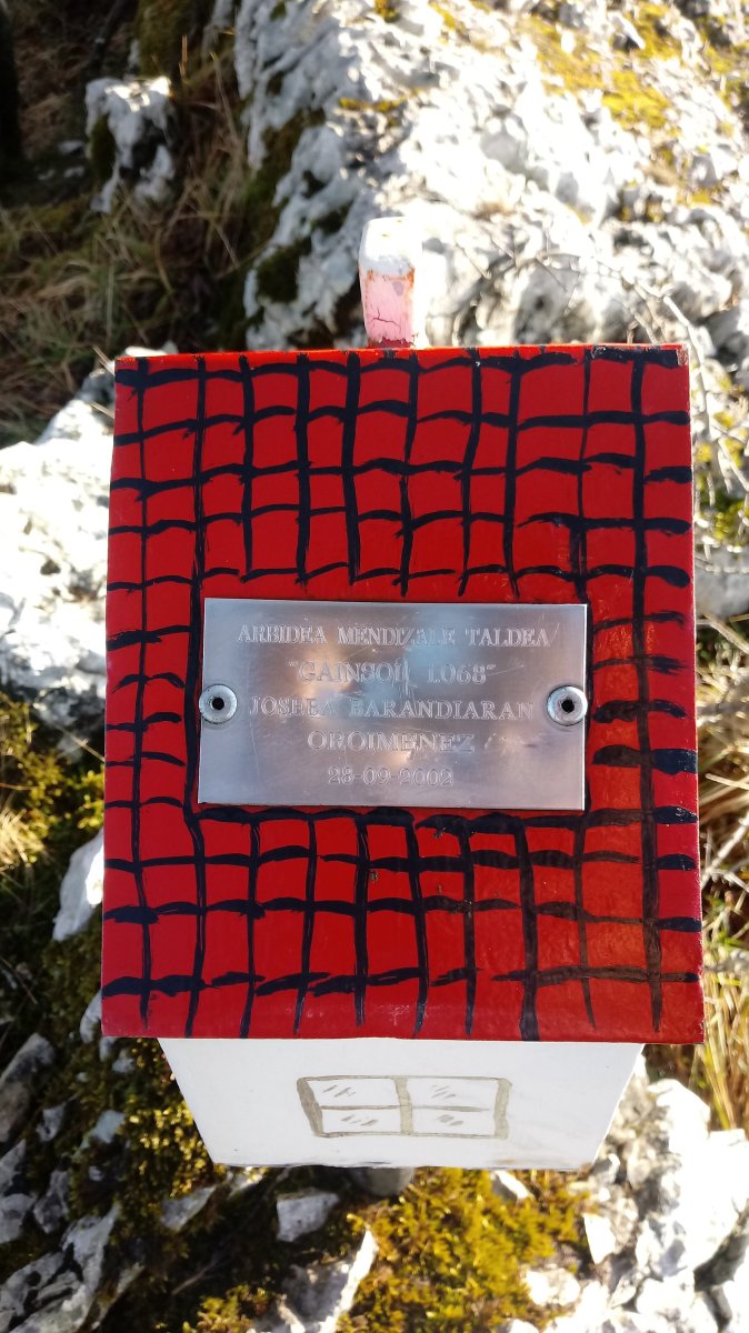 Gainsoil (1064m) postontziaren xehetasuna