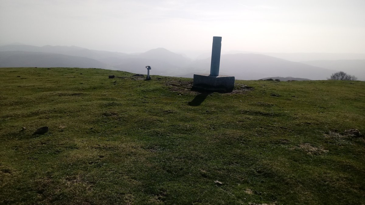 Ernaitzu (1203m) tontorra