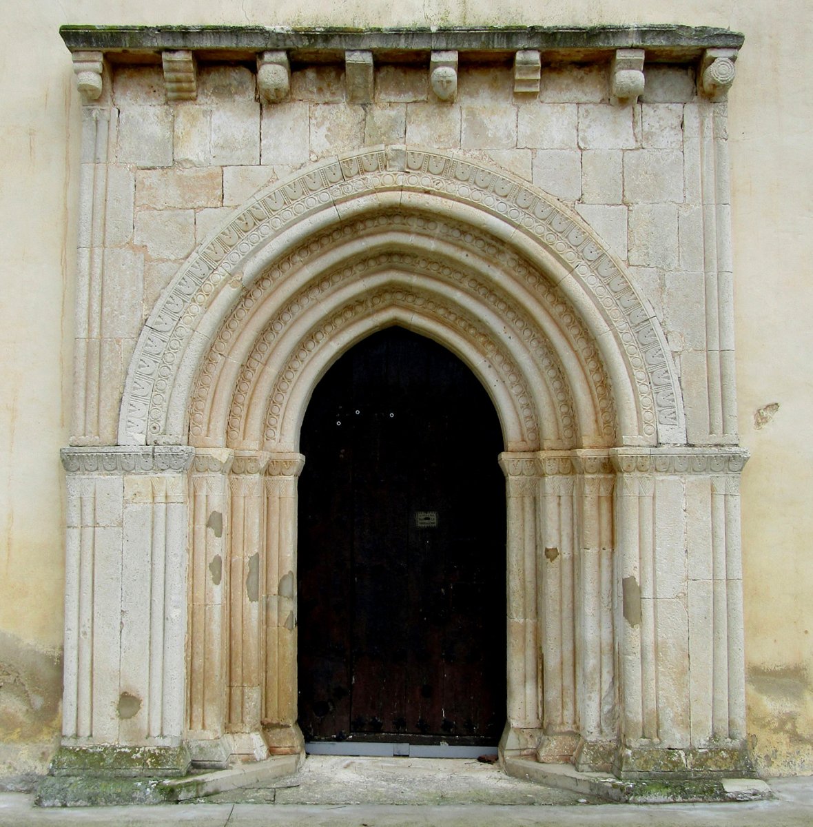 Virgen del Campo ermita, Maeztu Arraia-Maeztu