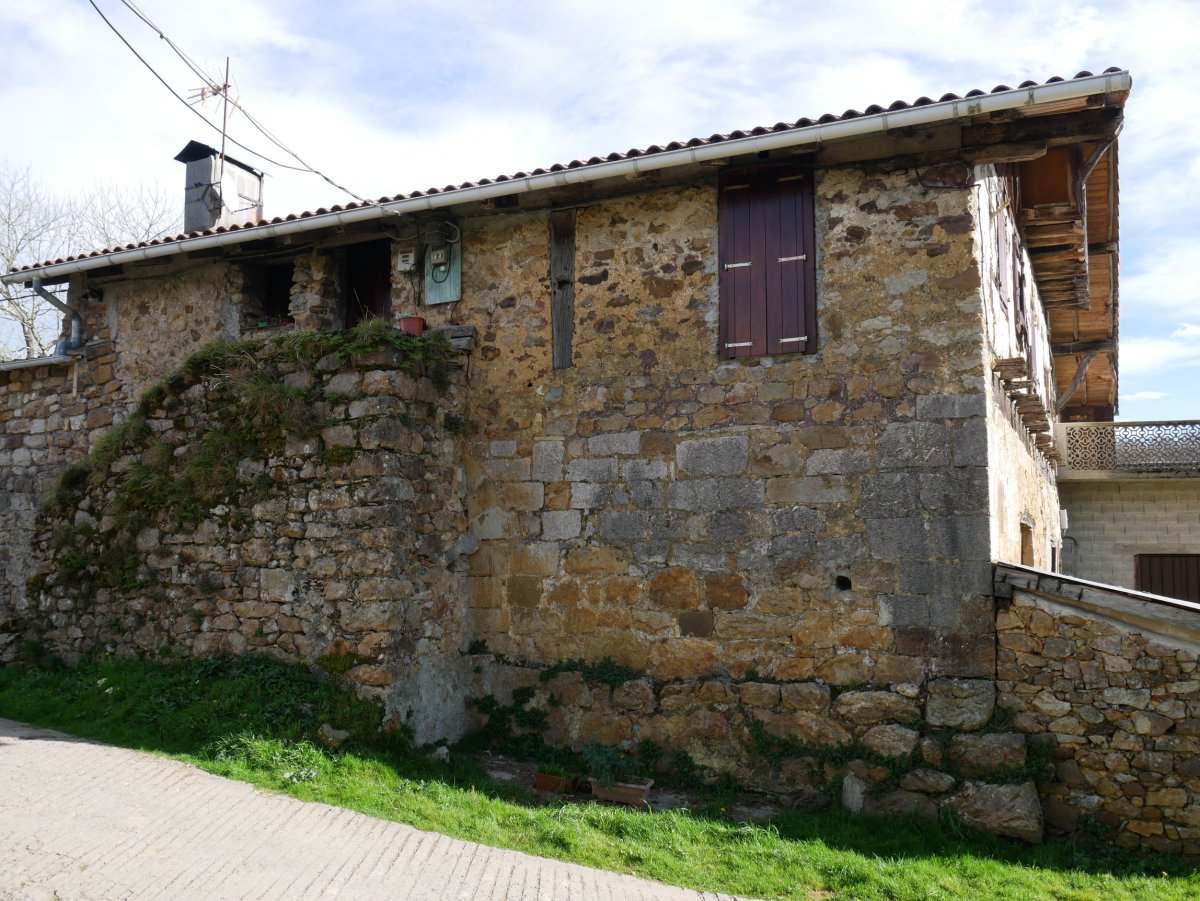 Oiartzabalaundi baserria, Iturriotz