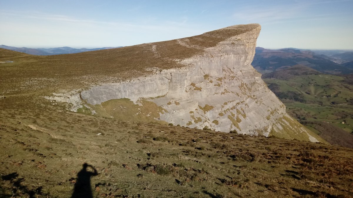 Ungino (1099m) Atatxa aldetik