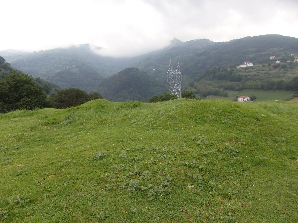 ALTZUSTABERRI campo tumular