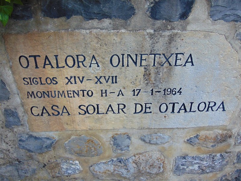 Otalora Dorretxea Aozaratzan