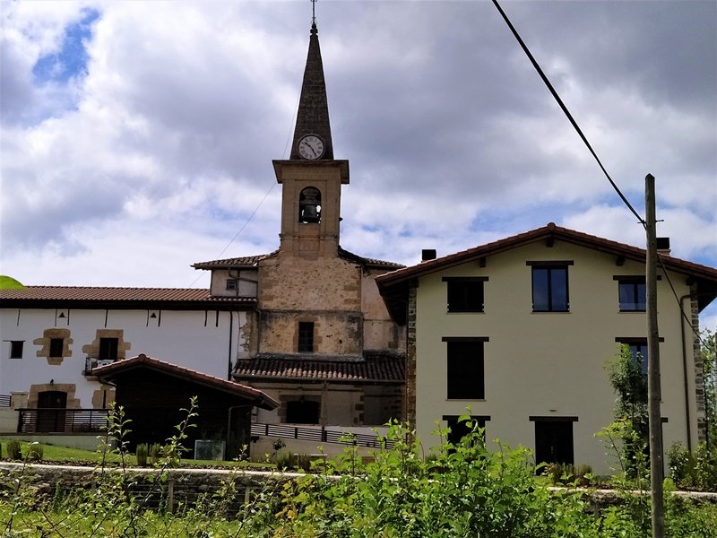 Santiago Eliza Goroetan