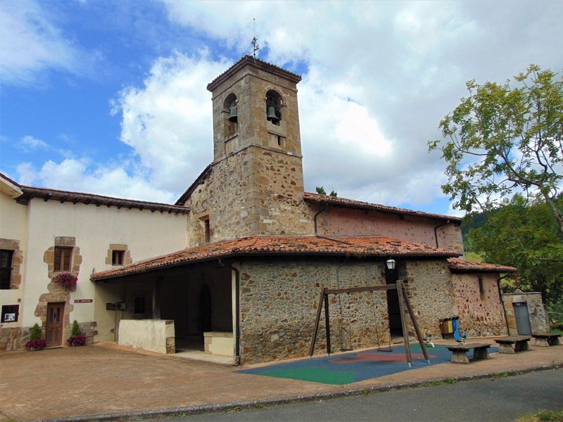 San Kristobal Eliza Larrinon