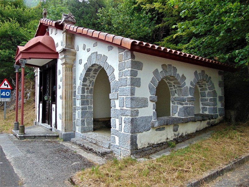 Koronaziñoko Ermita Arantzazun