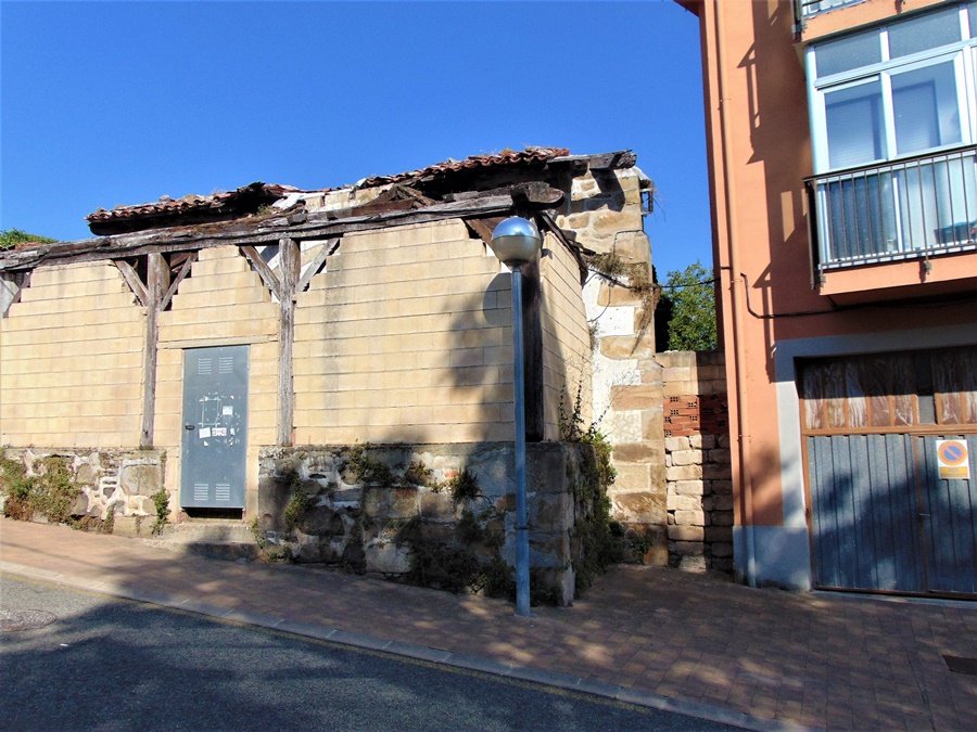 Magdalena Ermita Legution