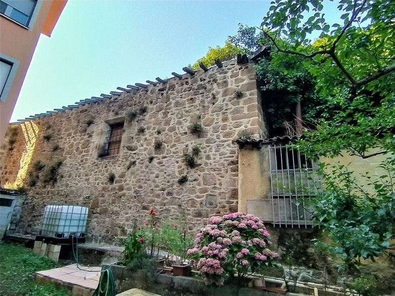 Magdalena Ermita Legution