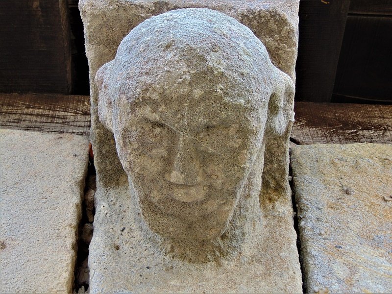 San Julian Eta Santa Basilisa de Aistra Ermita Zalduondon