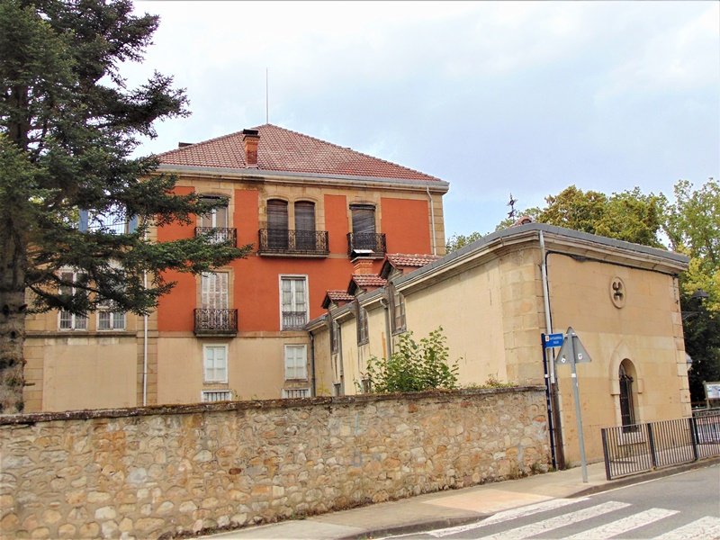 Ajuria Jauregia Araian