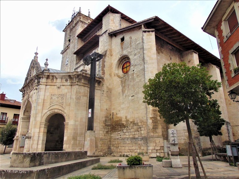 Done Joanes Bataiatzailea Eliza Agurainen