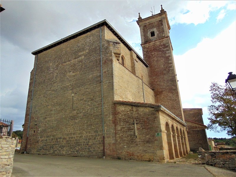 San Kristobal Eliza Heredian