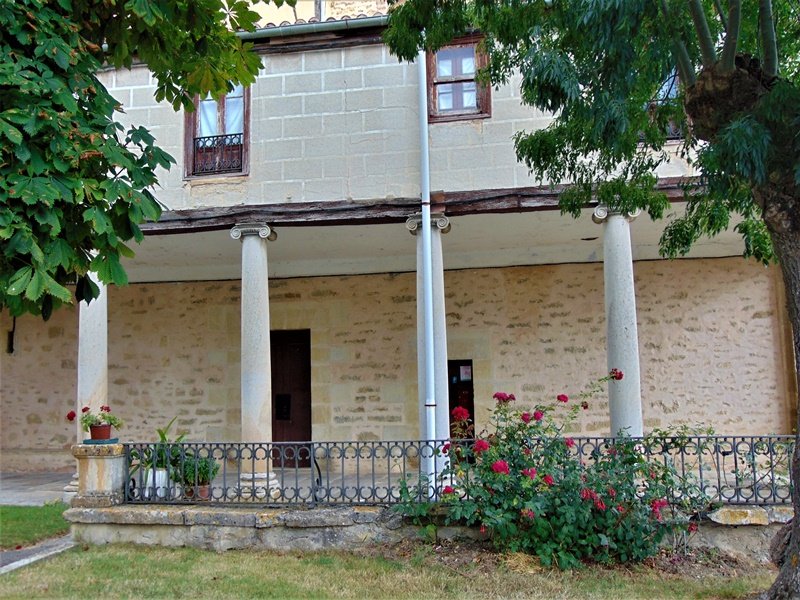 San Esteban Eliza Aberasturin