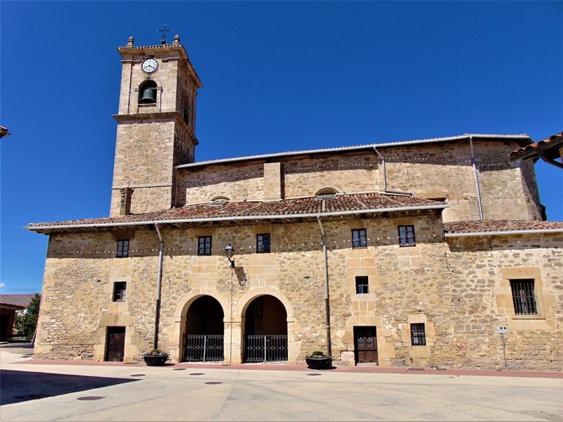 San Esteban Eliza Iruraiz-Gaunan