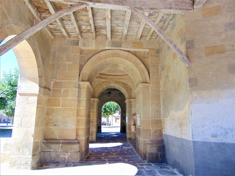 Done Bladi Eliza Dulantzin