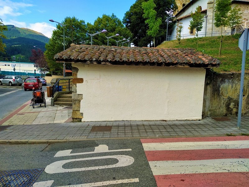 Itxaropeneko Andra Maria Ermita Arrasaten