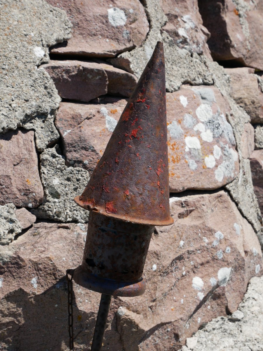 Baigura, txartelontzia