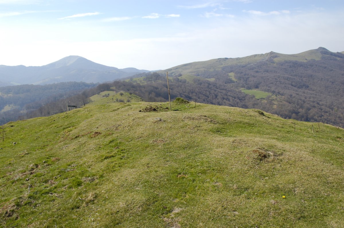 Cromlech Arluxe (Foto Mtz Txoperena)