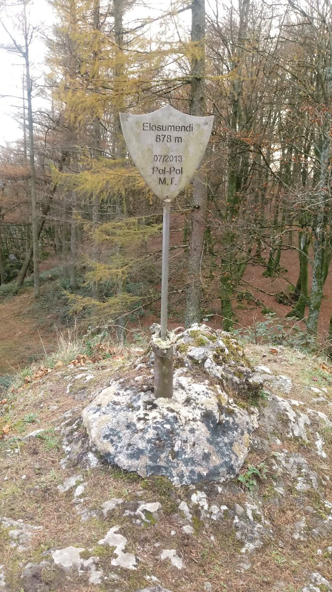 Elosumendi (885m) postontzia