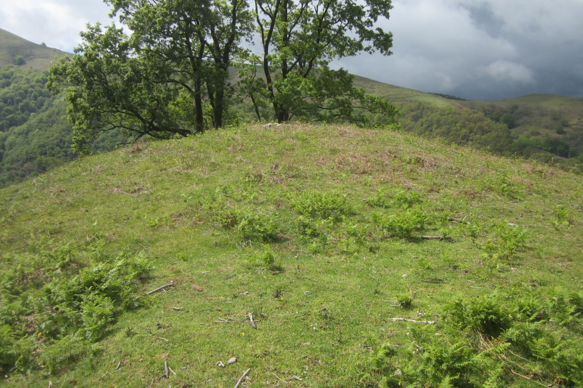 Túmulo Beileku  (Abril 2019)