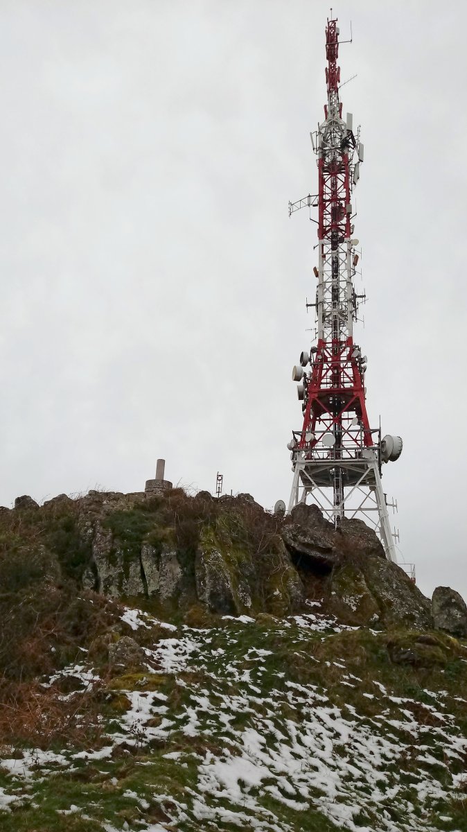 Karakate (749m) tontorra