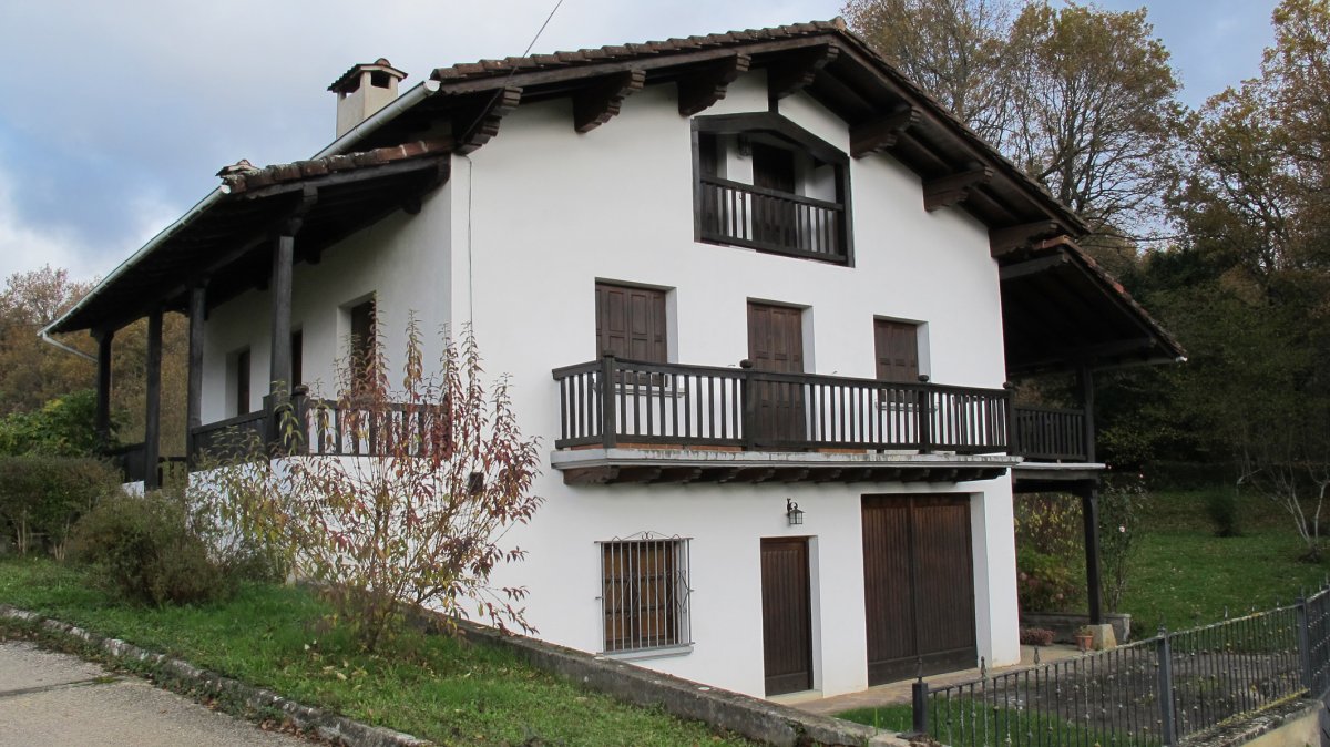 Maritxuenea etxea, Jauntsarats-Basaburua