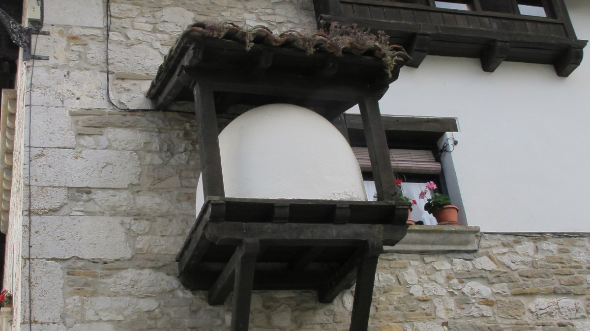 Ogi labea Alkatenea etxean, Muskitz-Imotz