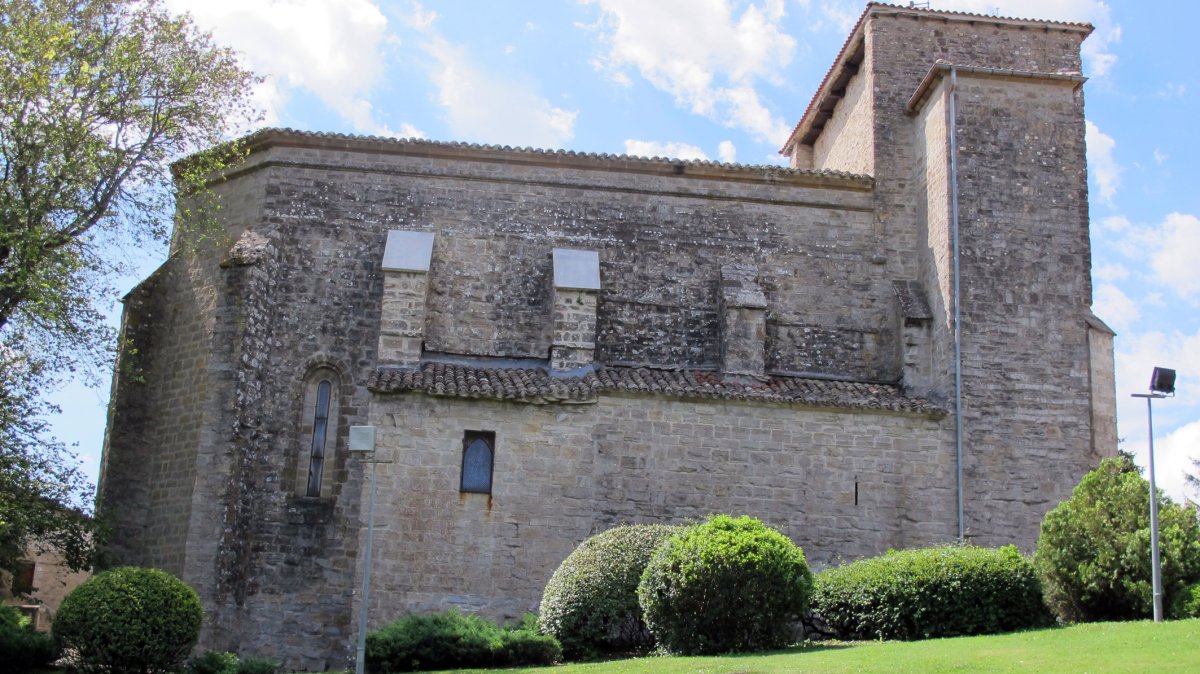 San Andres eliza, Zizur Nagusia