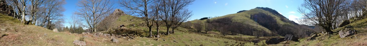 Aballarri eta Adarra Manteleko harkaitzen hegitik