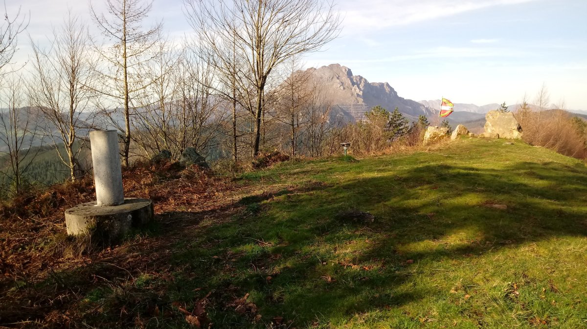 Irutontorreta (623m) tontorra