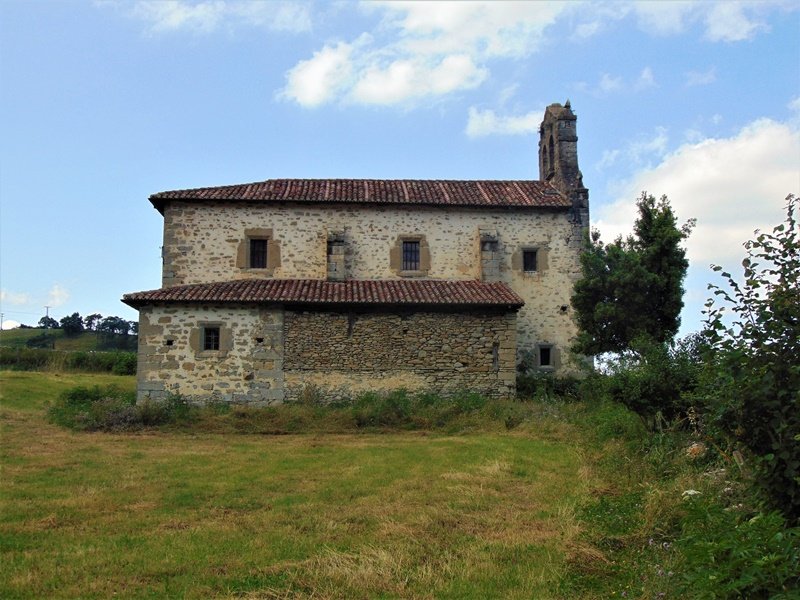 San Klemente eliza Madarian