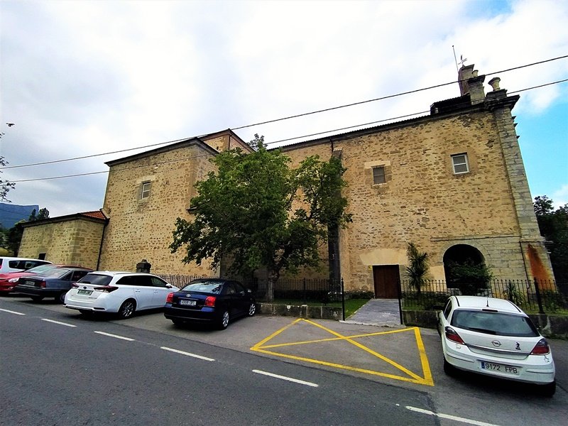 Nuestra Señora de la Antigua Santutegia Urduñan
