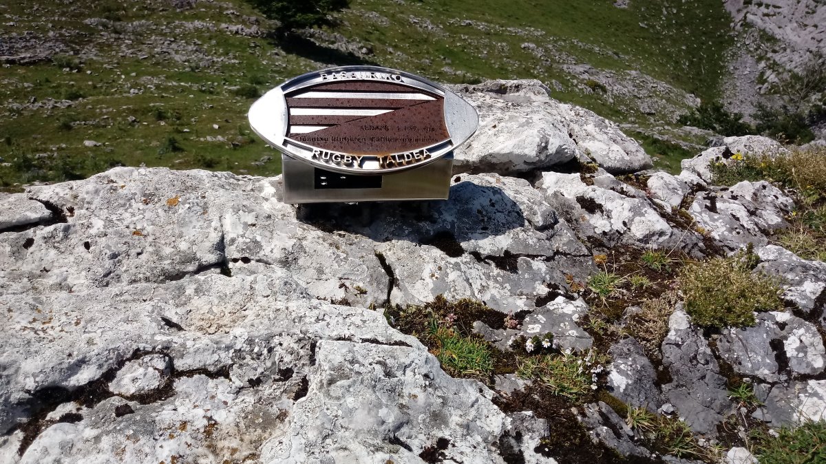 Artalarra (1163m) postontzia