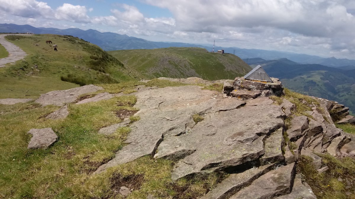 Gorramakil (1090m) tontorreko ikuspegia